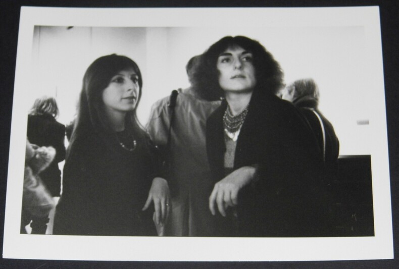 Yvette TROISPOUX - Photographie Portrait de 2 personnes &agrave; identifier - ann&eacute;es 1970/80. Yvette TROISPOUX