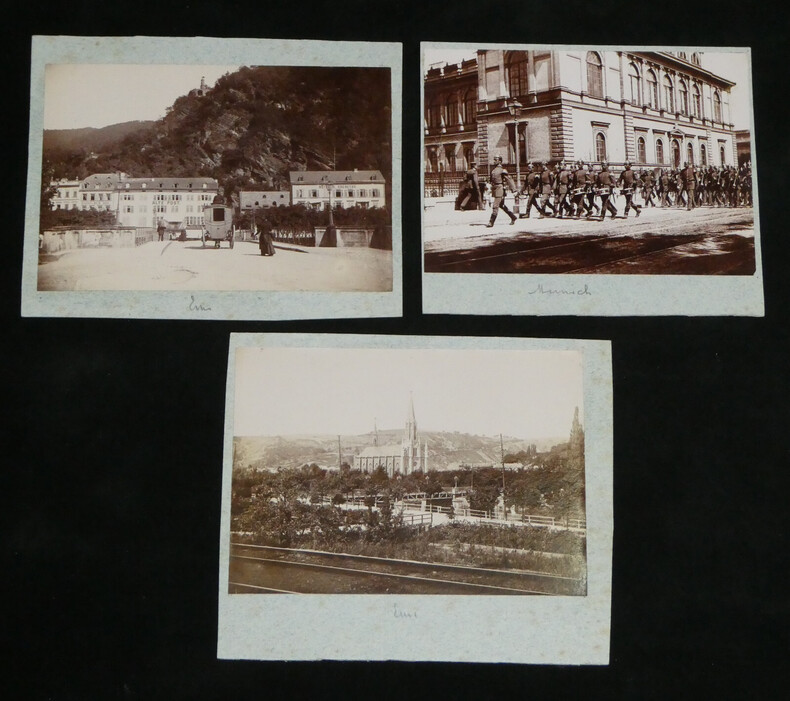 Ensemble de 5 photographies d'&eacute;poque - Allemagne Munich casque &agrave; pointe circa 1900. 