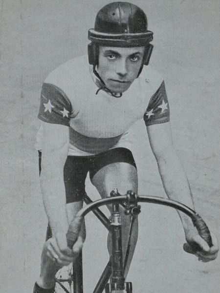 Robert GRASSIN - Carte postale publicitaire sur papier l&eacute;ger. Robert GRASSIN