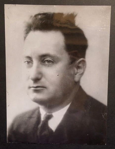 Jean GIONO, Photographie originale en noir et blanc, H. Roger Viollet, 18x24cm. H. Roger Viollet