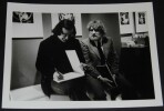 Yvette TROISPOUX - Photographie Portrait de 2 personnes non identifi&eacute;es - ann&eacute;es 1970/80 - Photo argentique avec tampon copyright. Yvette TROISPOUX
