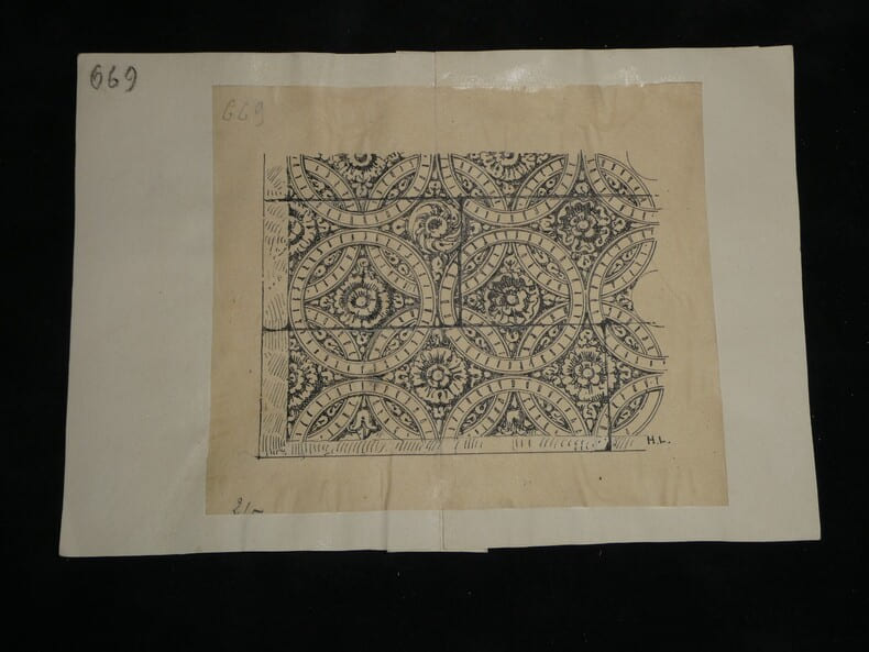 D&eacute;coration de la vo&ucirc;te en berceau de la porte Saint-Marcel &agrave; Die — Dessin original sign&eacute;. Louis Henri Laffill&eacute;e