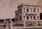 S&eacute;bah & Joaillier - Photographie originale - Bosphore, Kiosk du Sultan - XIXe. S&eacute;bah & Joaillier
