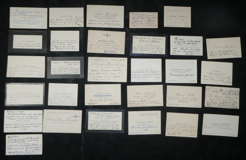 30 Cartes de visite autographes sign&eacute;es - L&eacute;gion d'honneur Mr Darbon Bordeaux 1935. Andr&eacute; Darbon et divers signataires