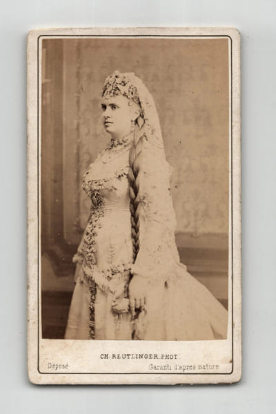 Photo CDV de Blanche d'Antigny - R&ocirc;le de Marguerite (Le Petit Faust) par Ch. Reutlinger - 1869. Ch. Reutlinger