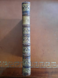 Explication de l'Ordonnance de Louis XV, Roi de France et de Navarre, donné au Camp de la Commanderie du Vieux Jonc concernant les substitutions par Me ***** Avocat au Parlement de Toulouse.