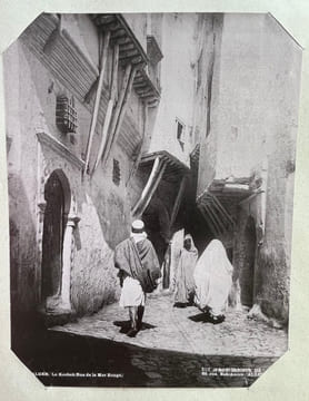 [2 albums de photographies sur l'Algérie et la Tunisie/2 albums of photographs of Algeria and Tunisia].. [PHOTOGRAPHIES/PHOTOGRAPHS]