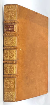 Vie de l'Empereur Julien. Avec deux cartes géographiques dressées pour l'intelligence des évenemens qui y sont rapportés.. [LA BLETERIE ...