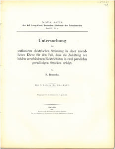 Untersuchung der stationären elektrischen Strömung in einer unendlichen Ebene für den Fall, dass die Zuleitung der beiden verschiedenen Elektricitäten in zwei parallelen geradlinigen Strecken erfolgt.