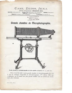 Three Carl Zeiss advertisement/instruction pamphlets: Notice sur l’emploi de l’appareil d’éclairage d’Abbe / Grande chambre de Microphotographie / Description des Appareils destinés a rendre visibles les Particules Ultramicroscopiques.