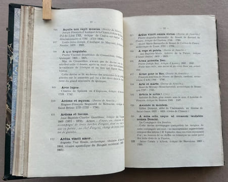 Dictionnaire des devises ecclésiastiques.. TAUSIN, Henri.