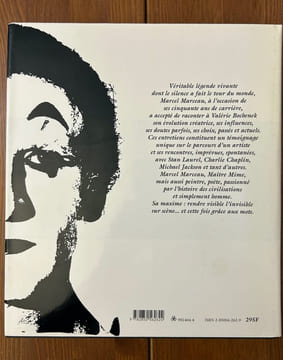 Le Mime Marcel Marceau, entretiens et regards avec Valérie Bochenek.. MARCEAU, Marcel & BOCHENEK, Valérie.