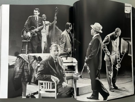 Le son que j'ai vu. improvisation sur un thème de Jazz. . DECARAVA, Roy.