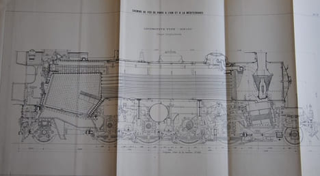 Compagnie des chemins de fer de Paris à Lyon et à la Méditerranée. Matériel roulant exposé à l'exposition internationale de Lyon, 1914.. undefined