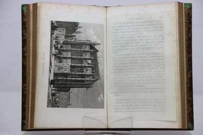 Histoire physique, civile et morale de Paris. 6e édition augmentée de notes nouvelles et d'un appendice contenant des détails descriptifs et historiques, sur tous les monuments récemment élevés dans la capitale par J.-L. Belin, avocat.