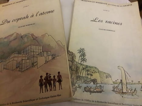 Tradition et modernité aux îles de la Société.. ROBINEAU (Claude)