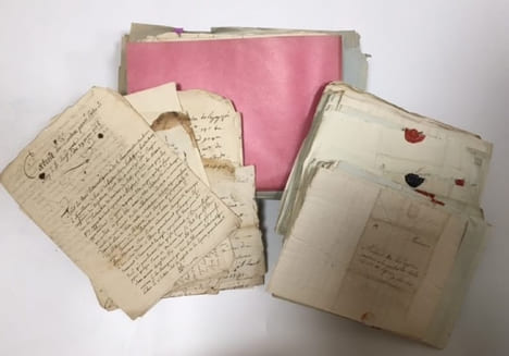 Intéressant dossier d’environ 250 pièces manuscrites sur pap., (1734-1823), de 2 ou plusieurs pages, certaines avec cachet de cire.. [PERIGORD] ...