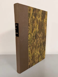 Livres populaires. Noëls et Cantiques imprimés à Troyes depuis le XVIIe siècle jusqu'à nos jours, avec des notes bibliographiques et biographiques sur les imprimeurs troyens.