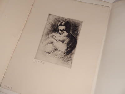 Maternité. Recueil de huit planches dessinées, gravées et tirées par Maurice Asselin.