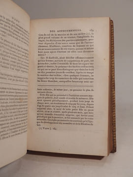 L'Art des accouchemens. 4e édition, revue, corrigée et augmentée. Avec figures en taille-douce.. BAUDELOCQUE (J. L.)