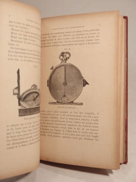 Les Levers photographiques et la photographie en voyage. Première partir : Application de la photographie aux levers de monuments et à la topographie. ...