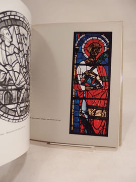 Le Vitrail français. Musée des Arts décoratifs, AUBERT (Marcel), CHASTEL (André), GRODECKI (Louis), GRUBER (Jean-Jacques), LAFOND (Jean), MATHEY ...