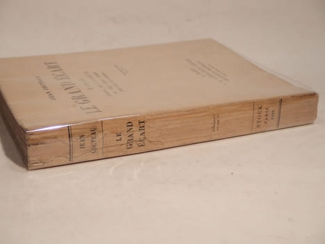 Le Grand écart. Roman illustré, par l'auteur, de vingt-deux dessins dont onze en couleurs.. COCTEAU (Jean)