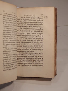 Traité de Perspective linéaire, à l'usage des artistes [...] par L.-N. Lespinasse. [SUIVI DE:] De la Perspective des Batailles. Ouvrage orné de trois ...