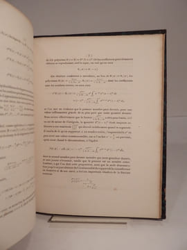 Thèses présentées à la Faculté des Sciences de Paris pour le Doctorat ès Sciences mathématiques, par M. A. Picart. 1ère thèse : Essai d'une théorie ...
