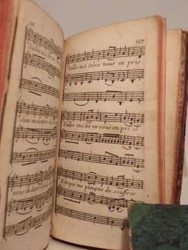 Histoire amoureuse de Pierre Le Long, et de sa très honnorée Dame Blanche Bazu. Ecritte par iceluy. La musique de Mr Philidor.. BILLARDON DE SAUVIGNY, ...