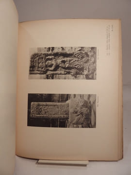 Etudes sur l'Art médiéval en Géorgie et en Arménie. Préface par Henri Focillon.. BALTRUSAITIS (Jurgis)