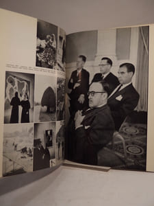 Henri Cartier-Bresson. Mostra dell'opera di Henri Cartier-Bresson, allestita sotto l'alto patrocinio dell'Ambasciata di Francia in Italia, con la collborazione del Centro Francese di Studi, di Milano e dell'ente manifestazioni milanesi, da Popular Photography itaniana. Villa comunale dal 2 al 30 ottubre 1967.