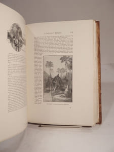 A travers l'Afrique. Illustré d'après les dessins de Gaston de Burggradd. Photographies, cartes et croquis de l'auteur.