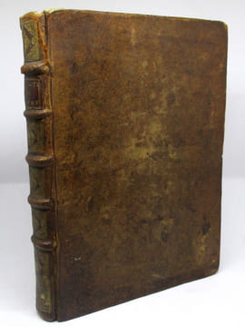 Bibliothèque des coutumes , contenant : la préface d'un nouveau Coutumier général, une liste historique des Coutumiers généraux, une liste ...