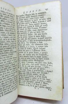 L'Eneide di Virgilio del commendatore Annibal Caro libro dodici. (...) Oltre la vita dell'Autore, e quella del medesimo Virgilio si aggiungono le ...