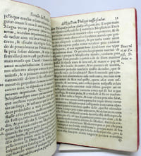 Relaçao das exequias del Rey Dom Filippe nosso senhor, primero deste nome dos Reyes de Portugal.Funebris oratio sacris funeribus Philippi Secundi Regis Catholici, Conimbricae habita in Regio Academiae Caenobio quinta die Nouembris M.D.XCVIII