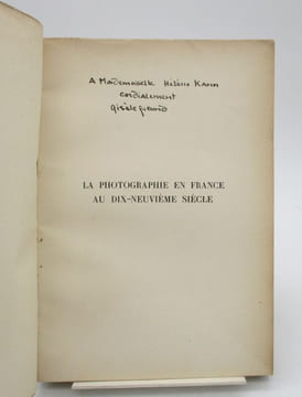 La Photographie en France au dix-neuvième siècle. Essai de sociologie et d'esthétique. FREUND (Gisèle)