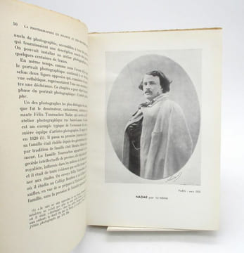La Photographie en France au dix-neuvième siècle. Essai de sociologie et d'esthétique. FREUND (Gisèle)