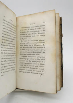 Histoire militaire des Français, par campagnes, depuis le commencement de la Révolution jusqu'à la fin du règne de Napoléon.. BEAUVAIS (Général ...