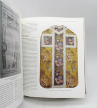 Soieries en Sacristie. Fatses liturgiques XVIIe - XVIIIe siècles
