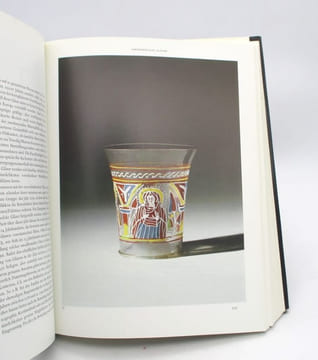 Phönix aus Sand und Asche. Glas des Mittelalters. BAUGMGARTNER (Erwin); KRUEGER (Ingeborg)