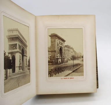 Album de cartes et vues de Paris. [PARIS]
