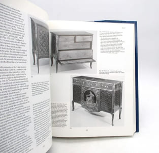 Catalogue of Commodes