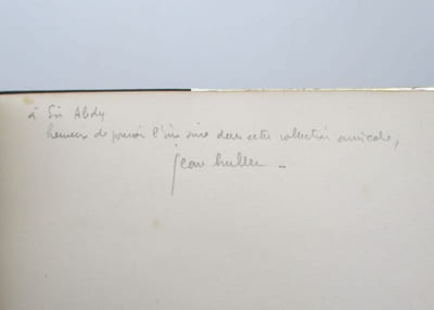 Comédie en marge du monde
