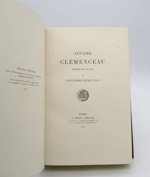 Affaire Clémenceau - Mémoire de l'accusé [suivi de :] Affaire Clémenceau - Eaux-fortes originales par Albert Besnard. DUMAS (Alexandre, fils)