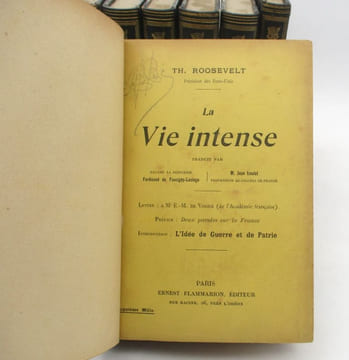 Ensemble de 8 textes relatifs à l'Amérique. [AMÉRIQUE]