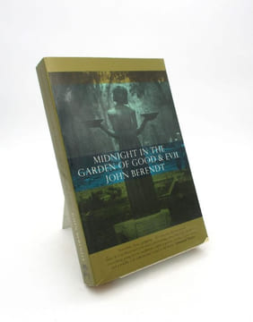 Midnight in the Garden of Good and Evil. A Savannah Story.. BERENDT (John)