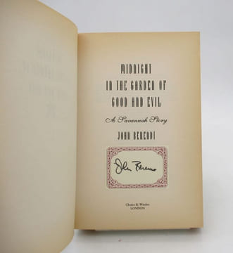 Midnight in the Garden of Good and Evil. A Savannah Story.. BERENDT (John)