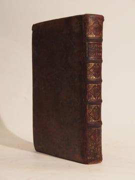 Histoire de la prise d'Auxerre par les Huguenots, et de la Délivrance de la même ville, les années 1567 & 1568.. Un Chanoine de la Cathédrale ...