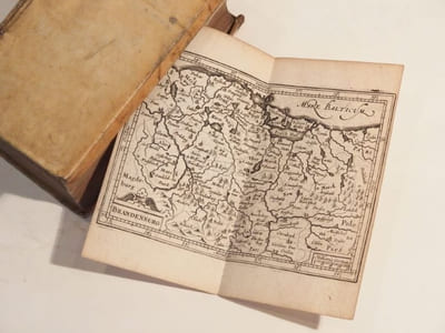 P. Bertii Commentariorum rerum Germanicarum libri tres. Primus, De Germanica veteri, Secundus, A Carolo Magnus deinceps, Tertius, De Uribus.